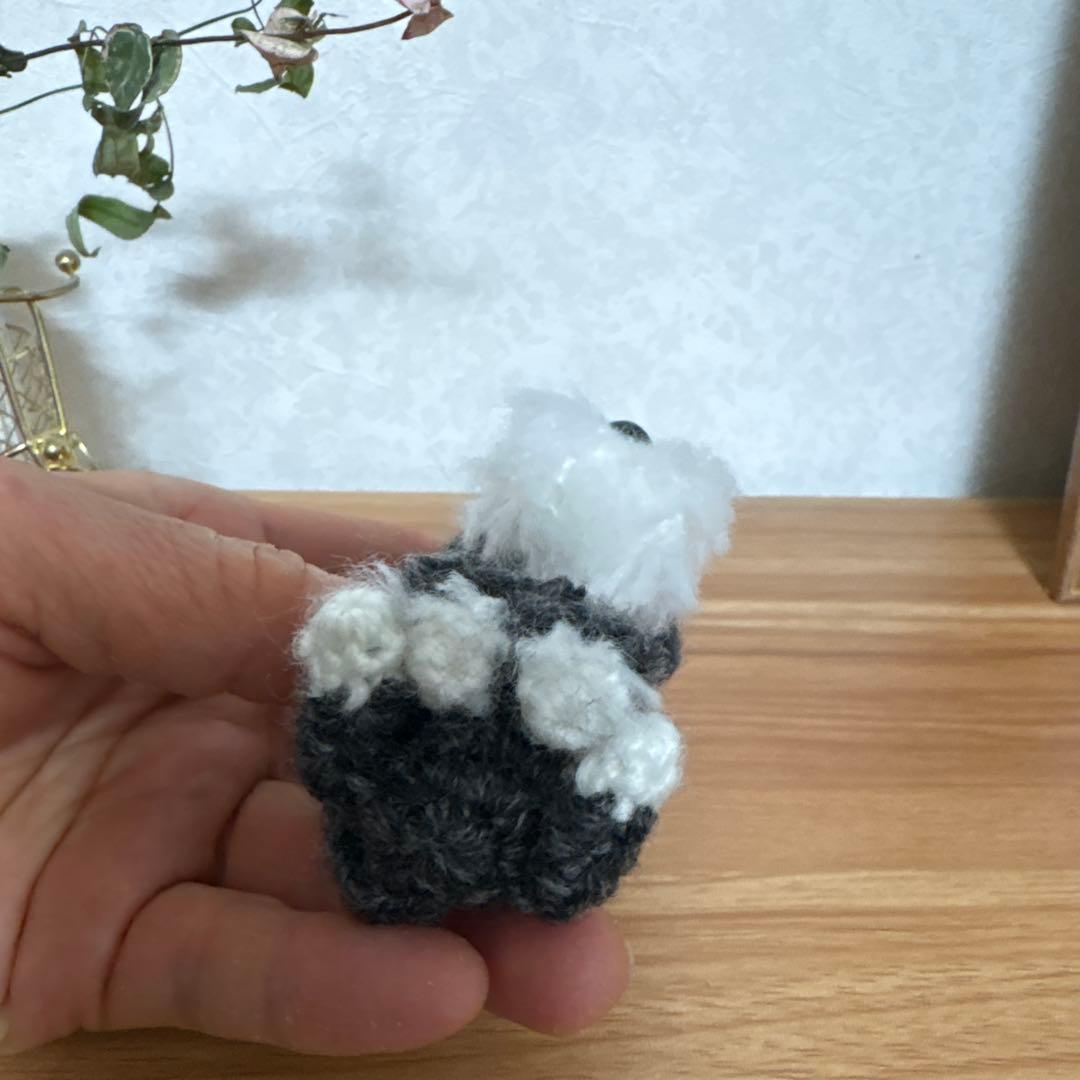 あみぐるみ ミニチュアシュナウザーちゃん - メルカリ