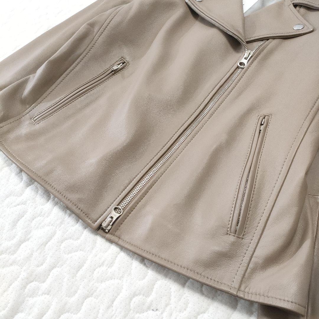 試着のみ美品✨23区 ラムレザーダブルライダースジャケット ベージュ