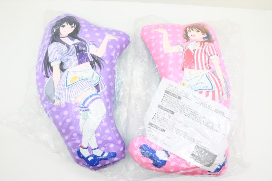 響け！ユーフォニアム ビーズクッション 2種 32-JD0209-18 響け！ユーフォニアム ビーズクッション 2種 32-JD0209-18 - メルカリ