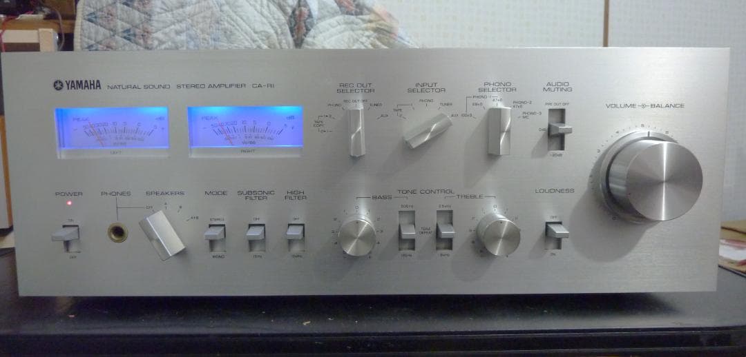 ヤマハ　CA-R1　青Led ヤマハ CA-R1 青Led ヤマハが「YZF-R1 ABS」の新色を発売 - ヤマハ