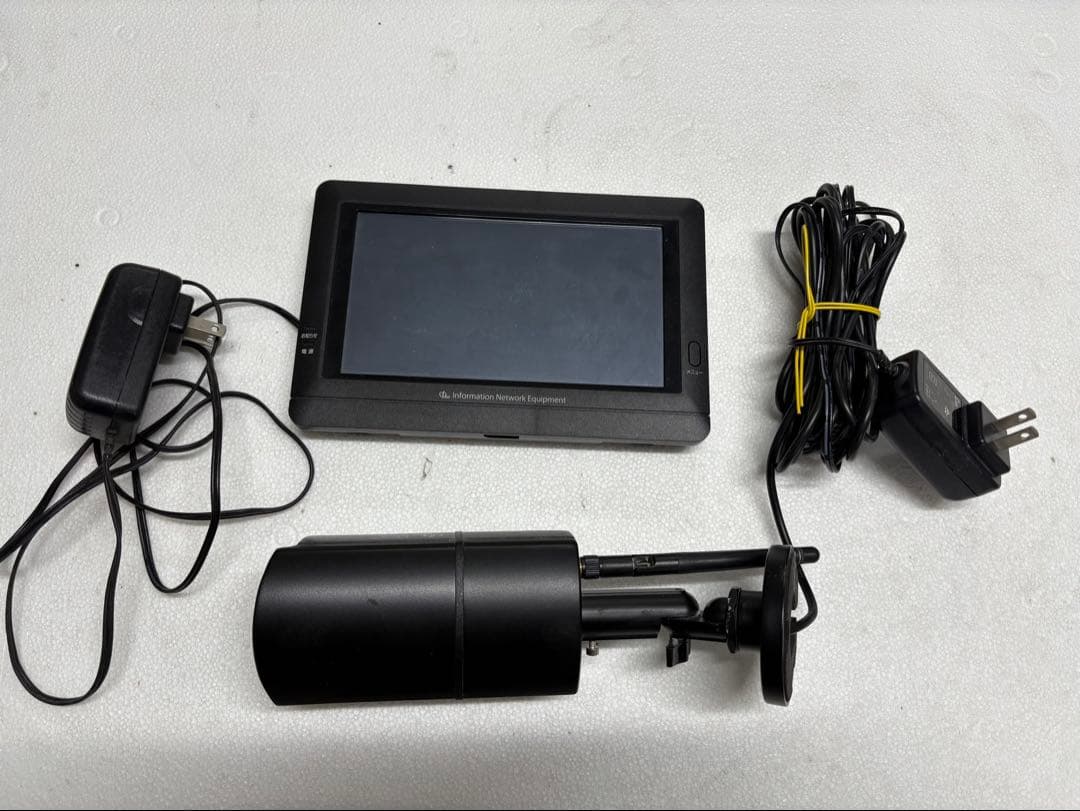 ★ ワイヤレスセキュリティカメラセットドコでもeye SC03S★ HDワイヤレスセキュリティーカメラ・モニターセット「ドコでもeye