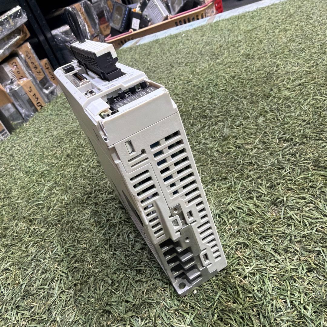 YASKAWA SGDXS-1R6A00A サーボパックドライブ 動作保証 - メルカリ