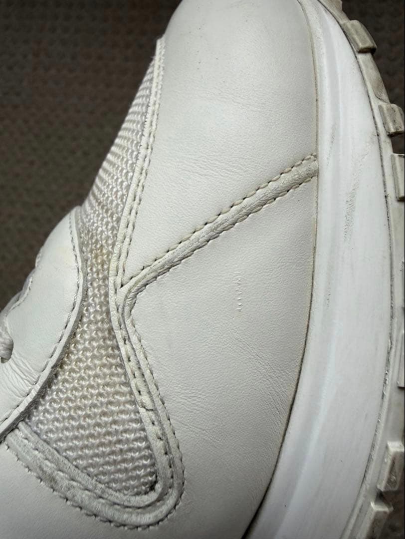 ルイヴィトン ランアウェイ モノグラム スニーカー 26.5cm〜27cm相当