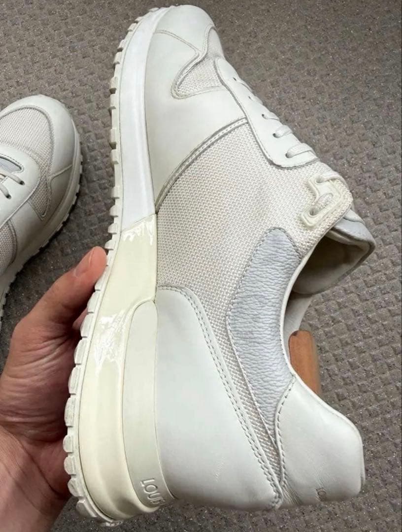 ルイヴィトン ランアウェイ モノグラム スニーカー 26.5cm〜27cm相当