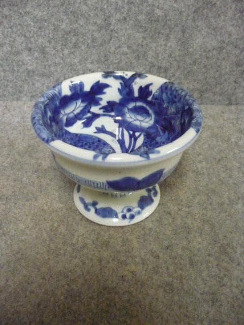 伊万里 ねじれ文 染付 盃洗 [B31405] 伊万里 ねじれ文 染付 盃洗 [B31405] 伊万里 ねじれ文 染付 盃洗