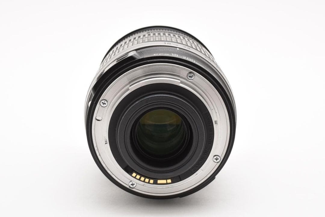 動作品　キャノン Canon EF-S 18-200mm F3.5-5.6 IS
