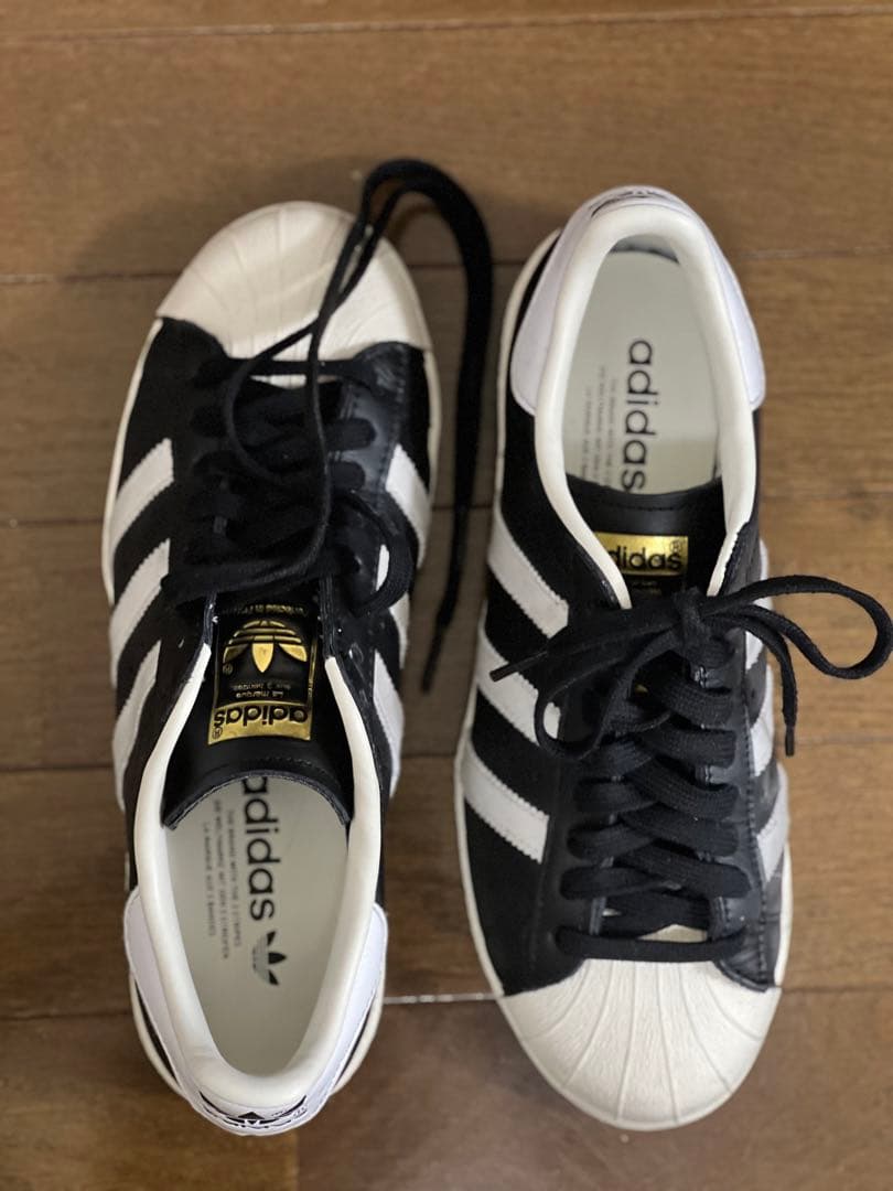 アディダス スーパースター82 金ベロ ブラック 25 - メルカリ