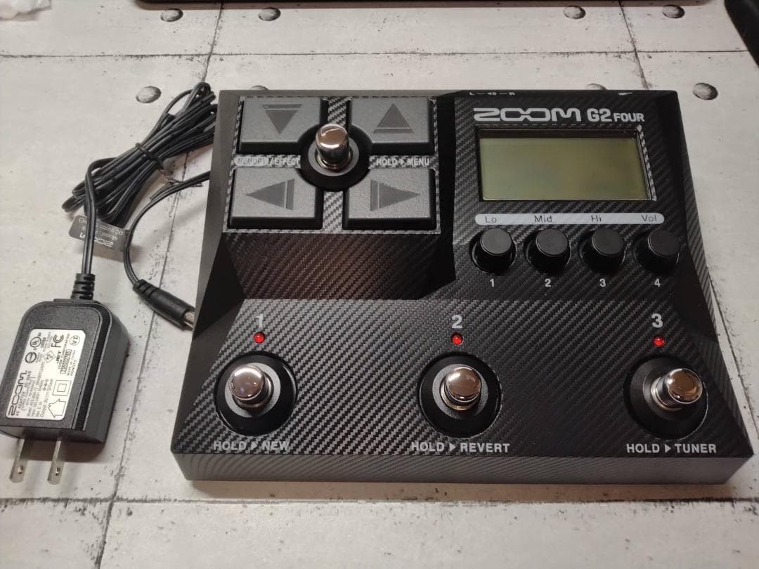 【美品】ZOOM G2 FOUR　完全動作品 ズーム（zoom） ZOOM G2 FOUR |アンプシミュレーター《エフェクター