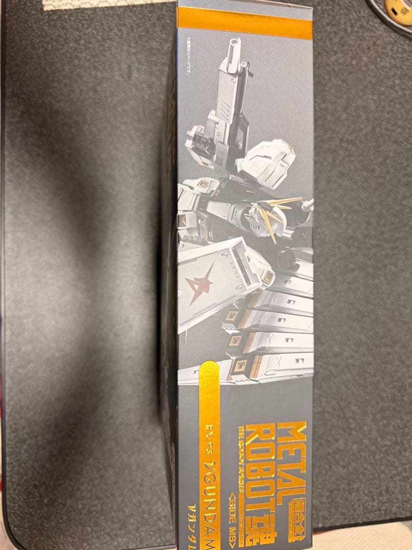 L ROBOT 魂 RX-93 νGUNDAM