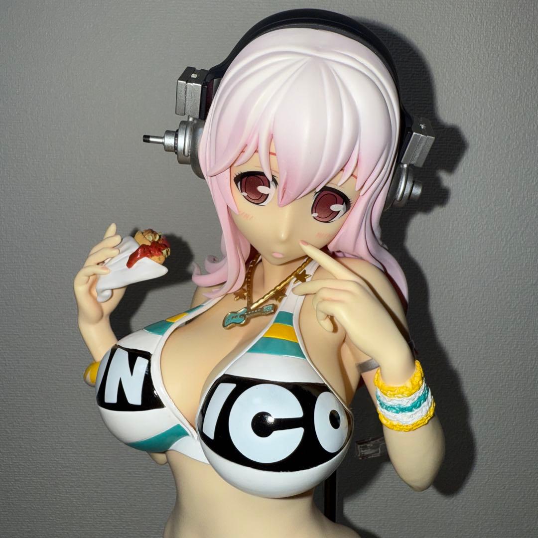 すーぱーそに子 水着フィギュア ギガンテック　ソフビ