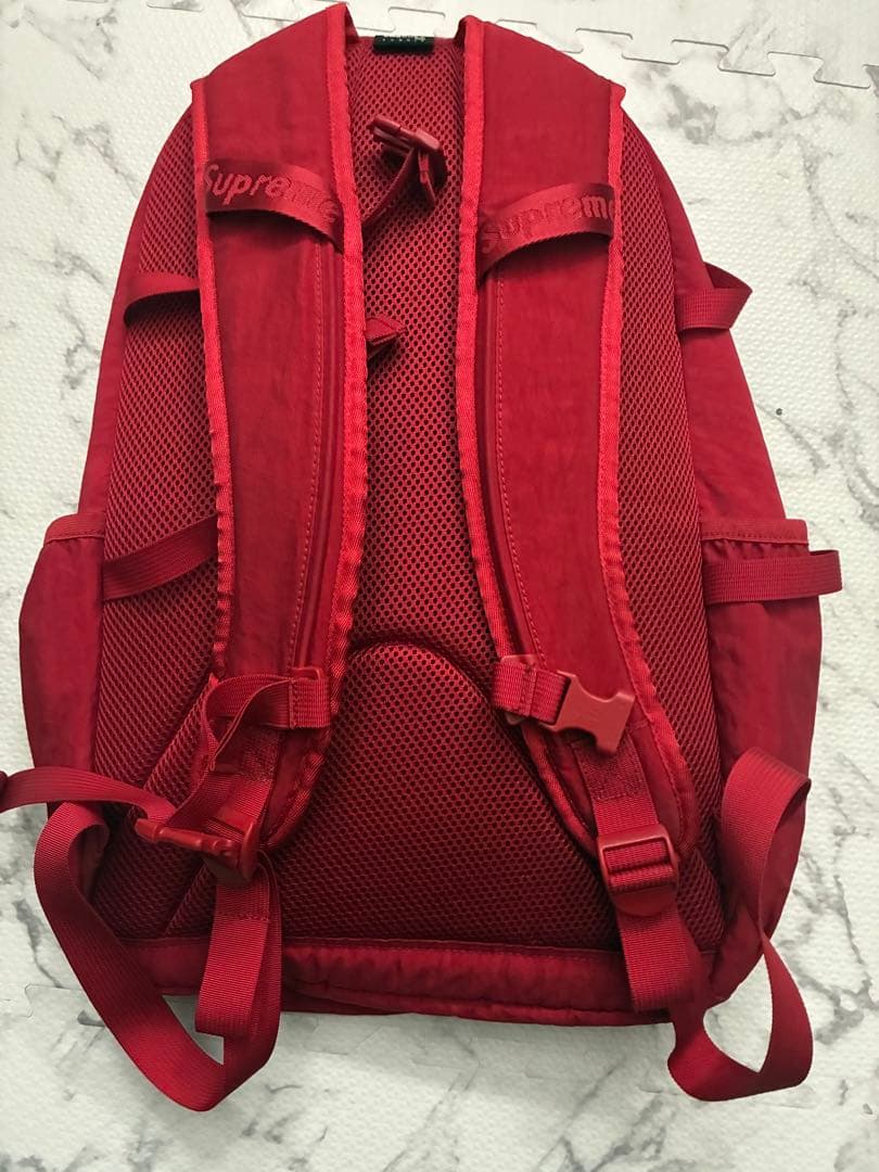 Supreme】リュック バック レッド 約20L - メルカリ