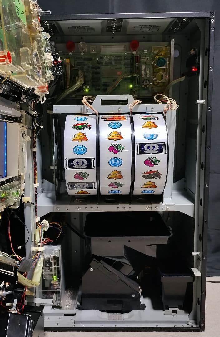 2/8まで出品 絶対衝激Ⅱ パチスロ実機 送料無料