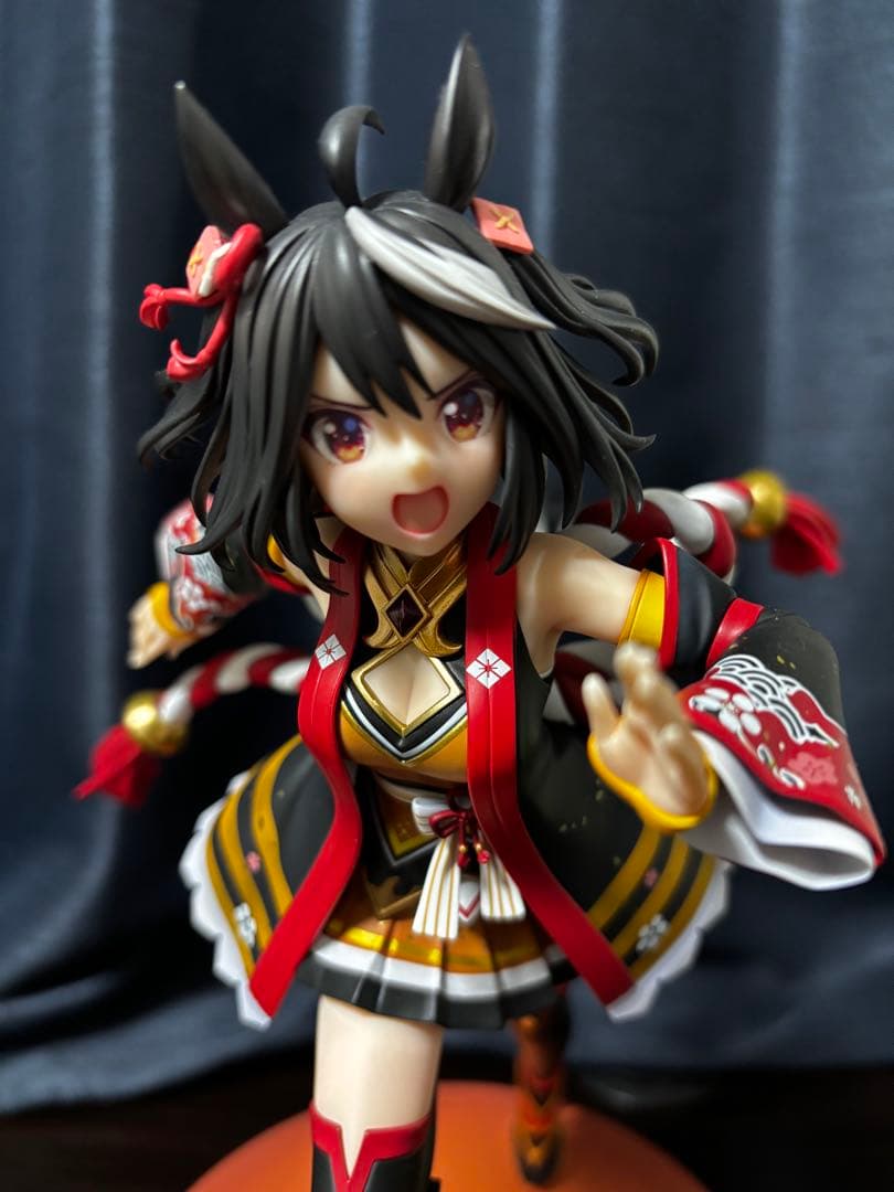ウマ娘　キタサンブラック　1/7スケールフィギュア