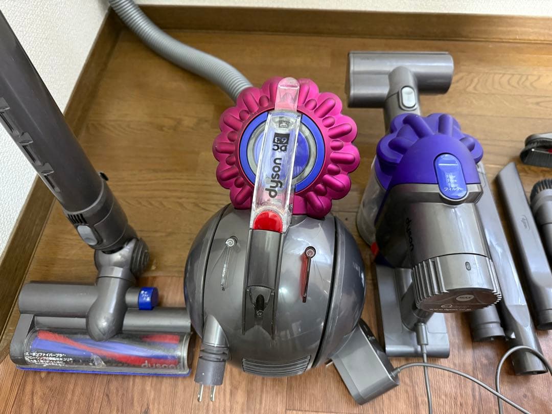 Dyson キャニスター掃除機 ハンディ掃除機　アタッチメント キャニスター掃除機 | ダイソン