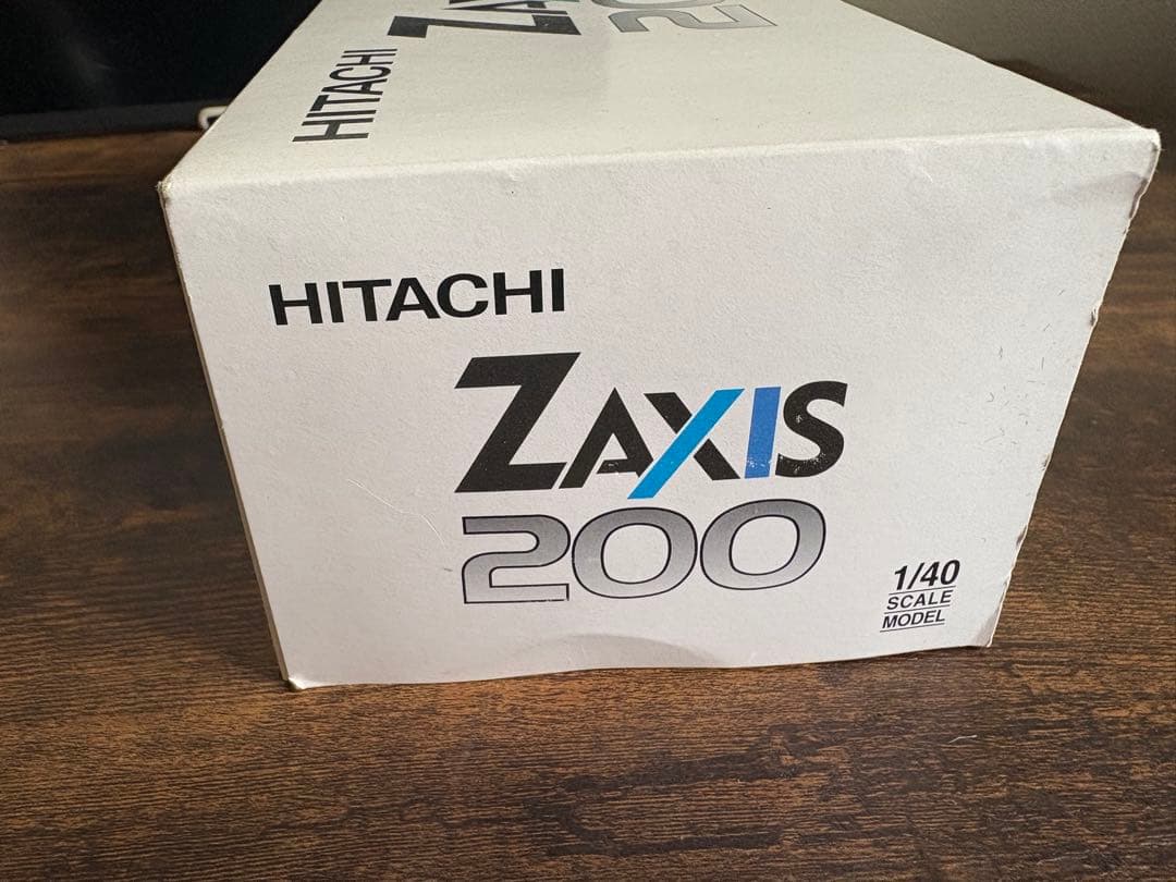 HITACHI ZAXIS 200 1/40スケールモデル