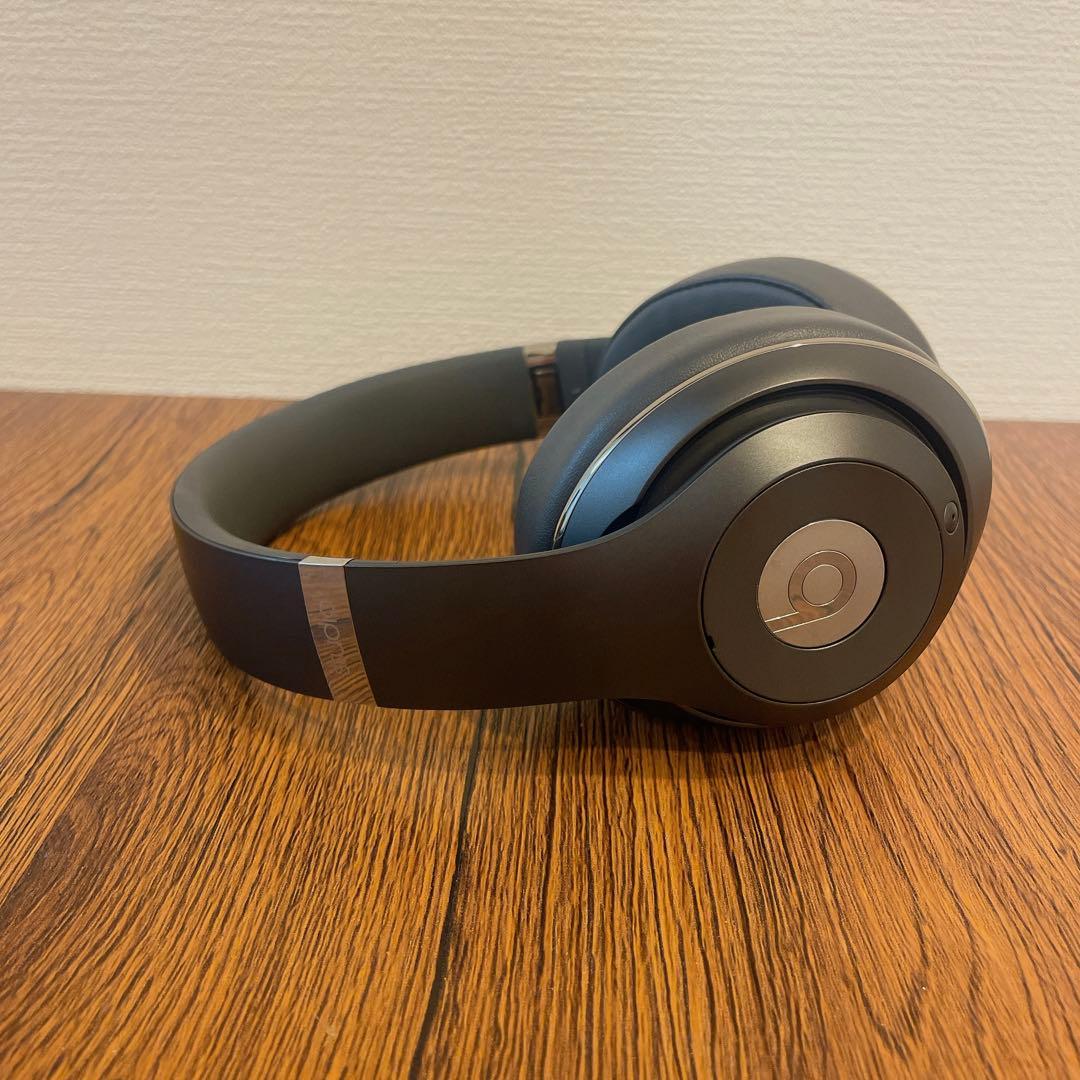 《希少》Beats STUDIO WIRELESS グラファイト