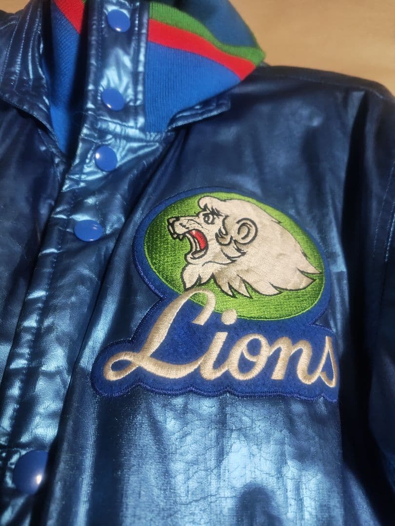 西武ライオンズ レトロ当時物グランドコート - メルカリ