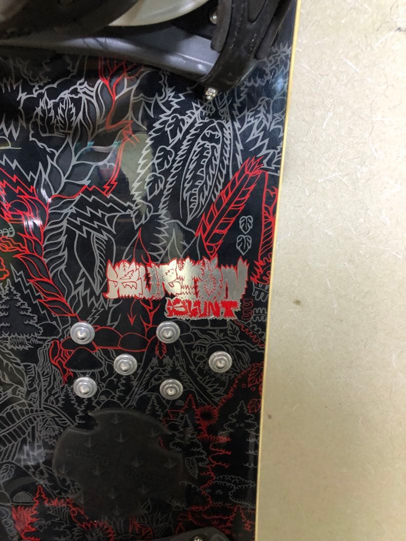 人気のBurtonBluntスノーボードとSIMSビンディングセット - メルカリ