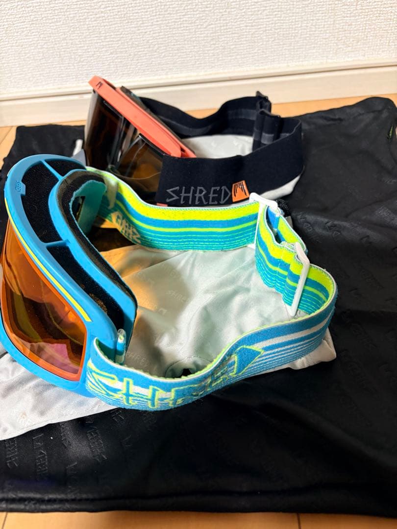 3点セット】SHRED ヘルメット XS-M ＋ ゴーグル2点 - メルカリ