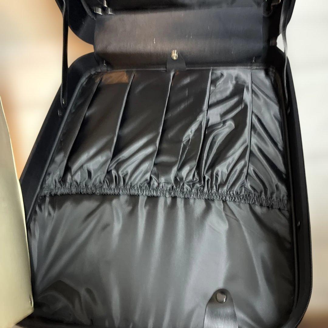 Darby 着物キャリーケース 伸縮式ハンドル 黒 キルティング