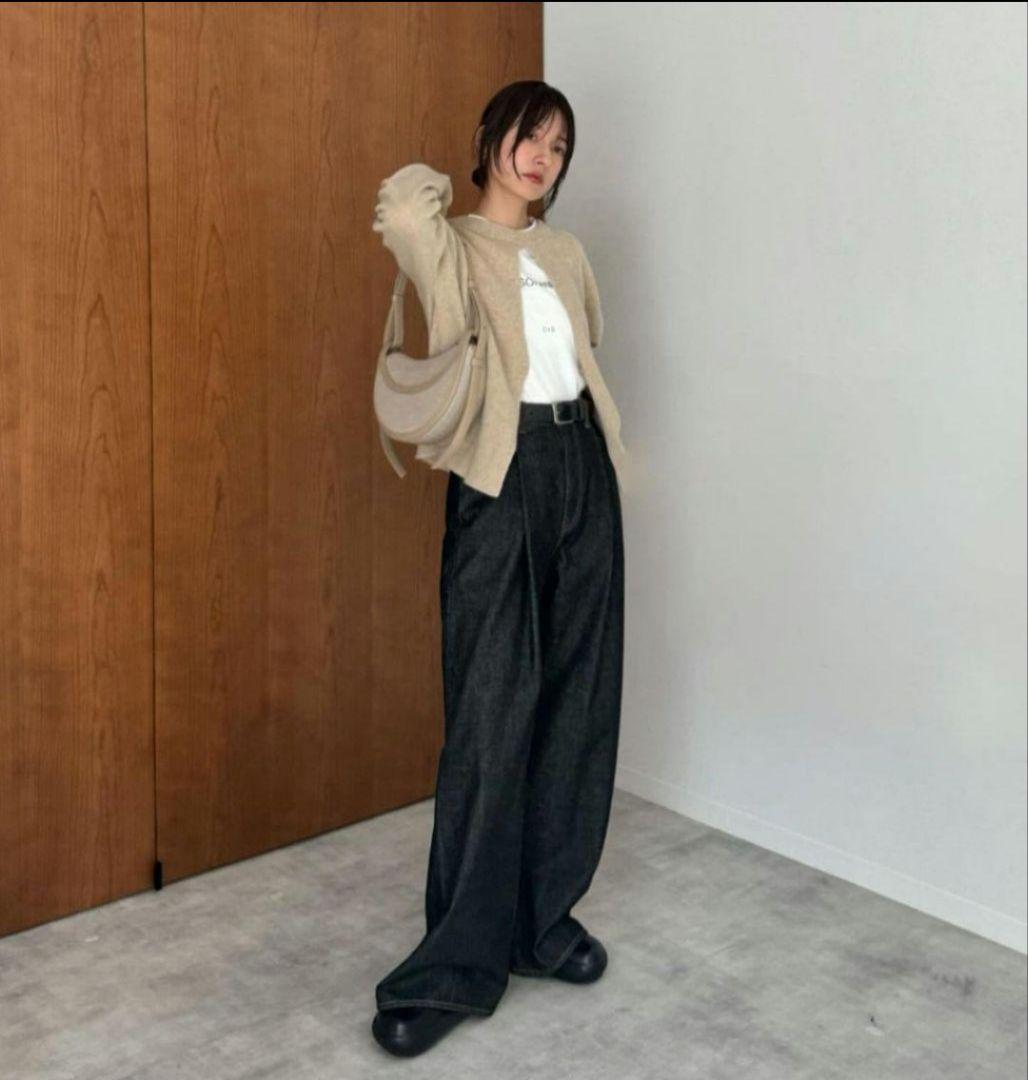 クラネ 広瀬すずコラボデニム - メルカリ