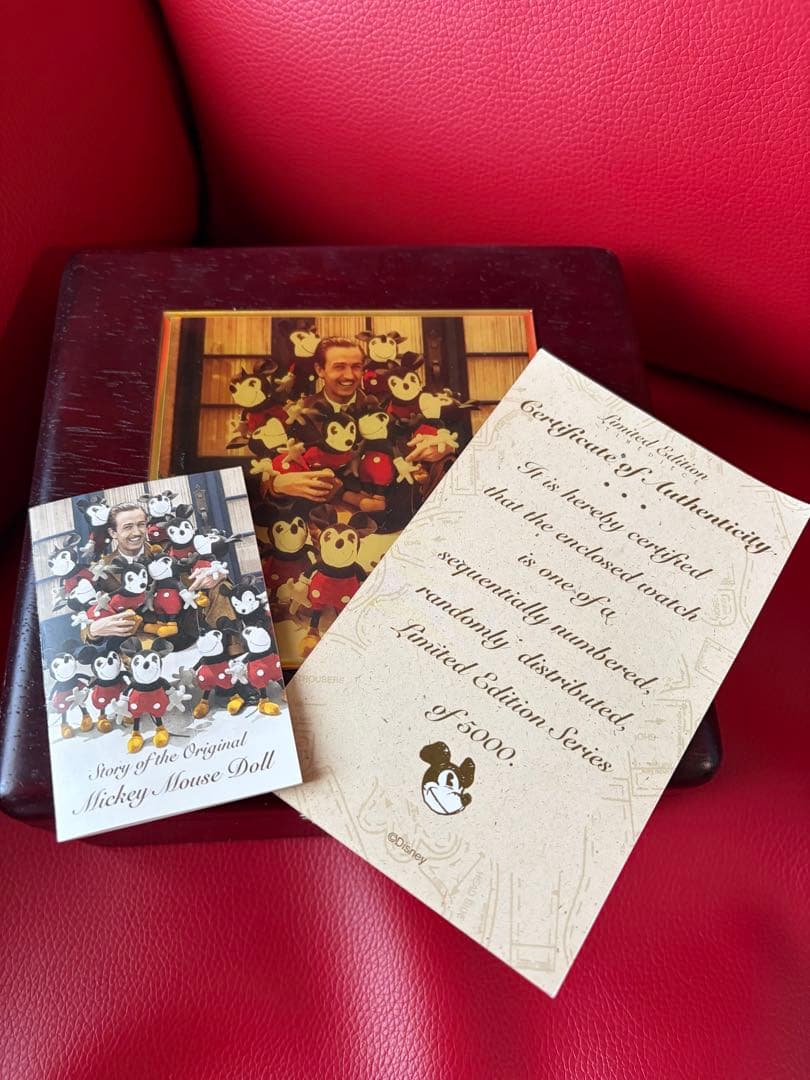 ディズニーミッキーマウス人形と時計のセット