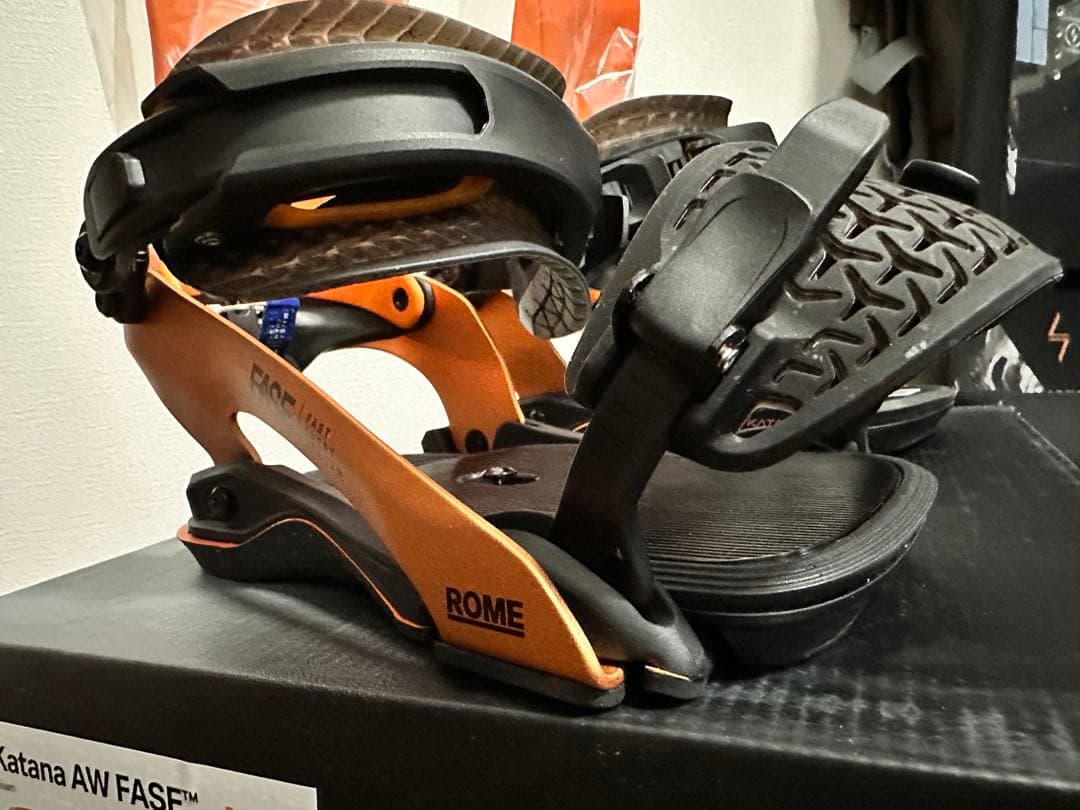 新品 ROME KATANA AW FASE25〜26 M/L サイズ オレンジ - メルカリ
