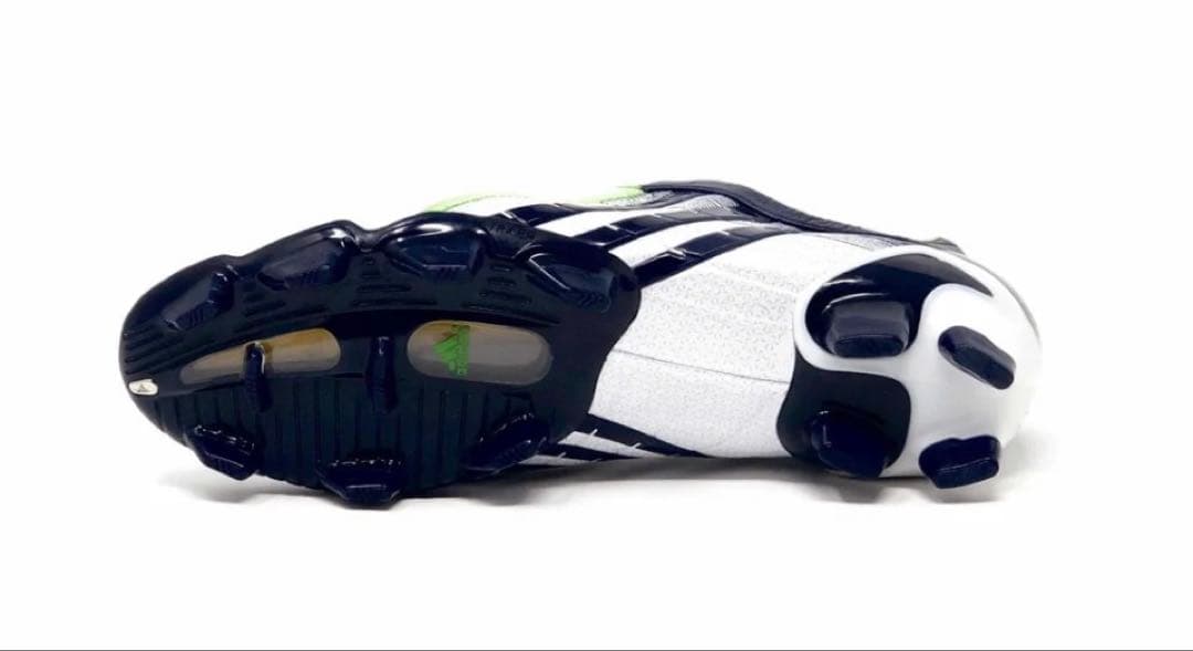 27センチ アディダス プレデターパワースワーブ TRX FG サッカー