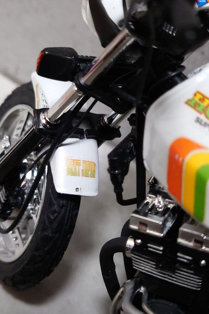 1/12プラモデルCBX400F カスタム