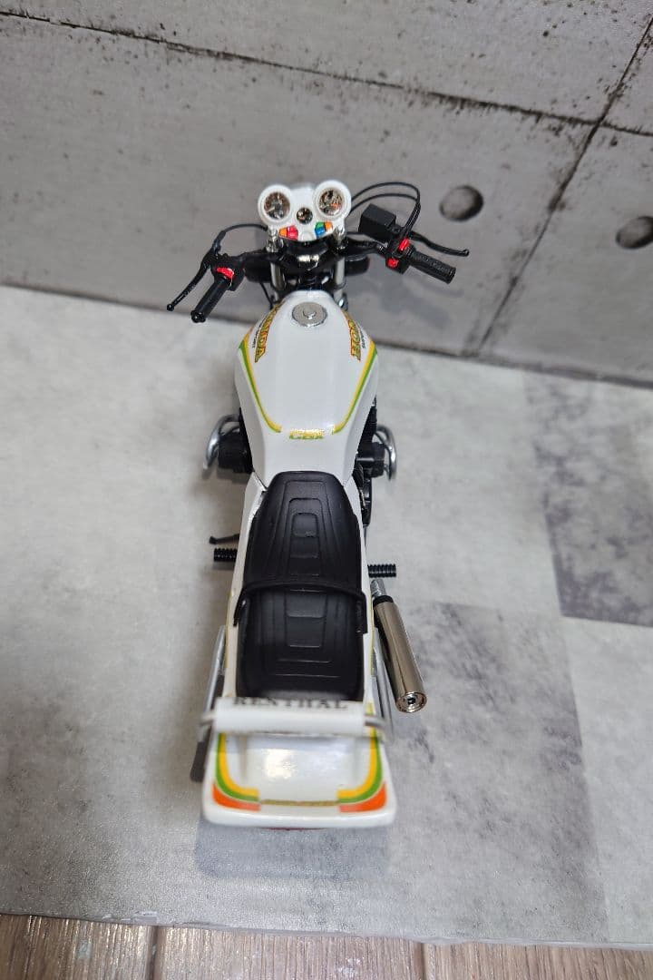 1/12プラモデルCBX400F カスタム