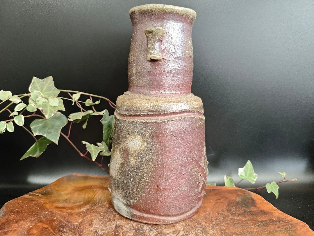 A096備前焼 伊勢崎満 耳付花入 飾り壺 花器 - メルカリ