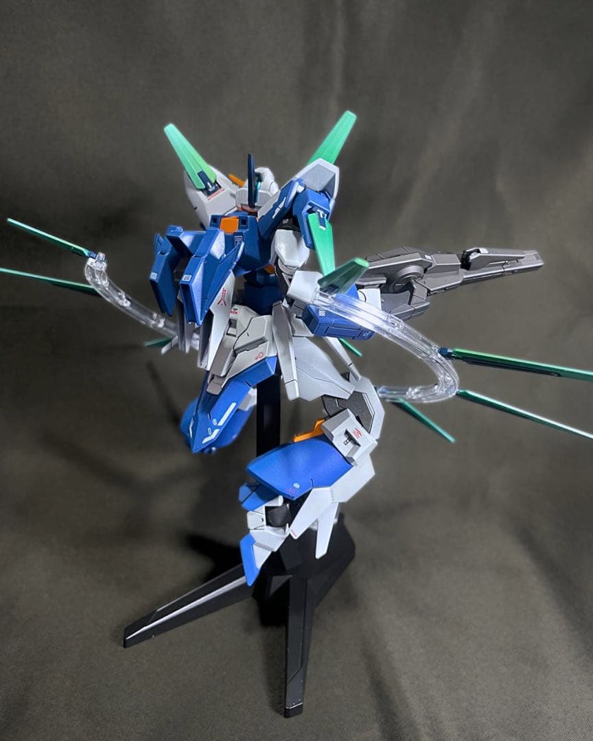 キ*キ様 ガンプラ 完成品 HG ガンダム AGE-FX 全塗装