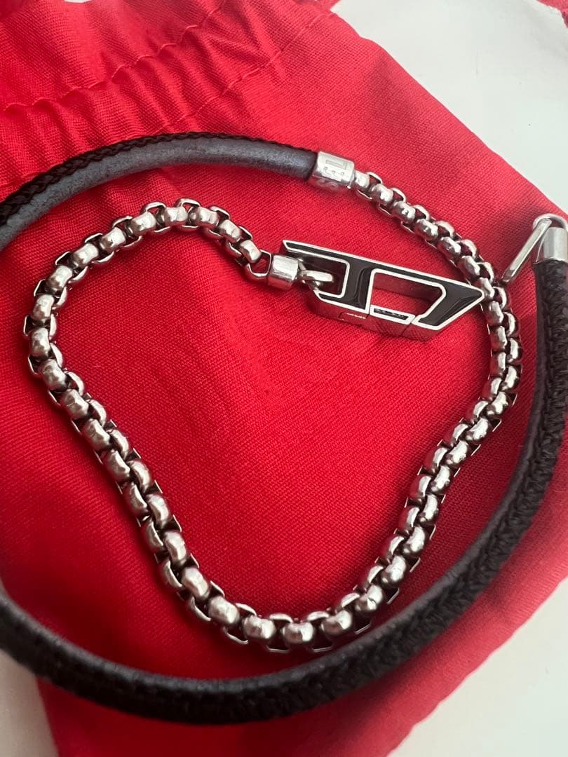 DIESEL ブレスレット （Dx1472） - メルカリ