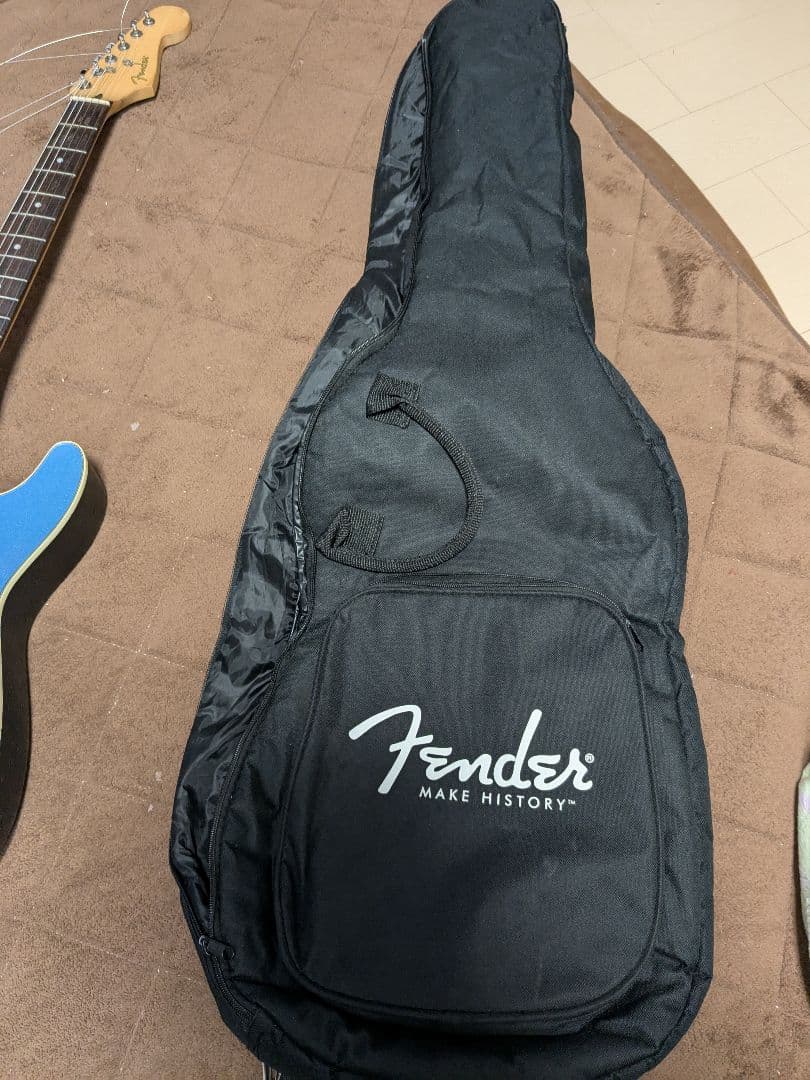 Fender FSR Stratacoustic　エレアコ