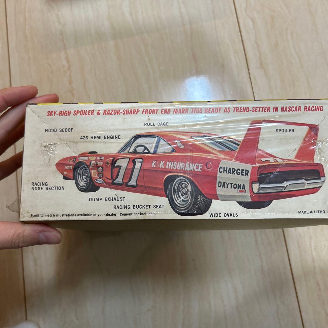 Dodge Charger Daytona 1/25スケールキット
