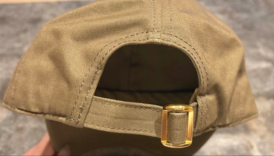 CELINE トリオンフ キャップ マロングラッセ - メルカリ