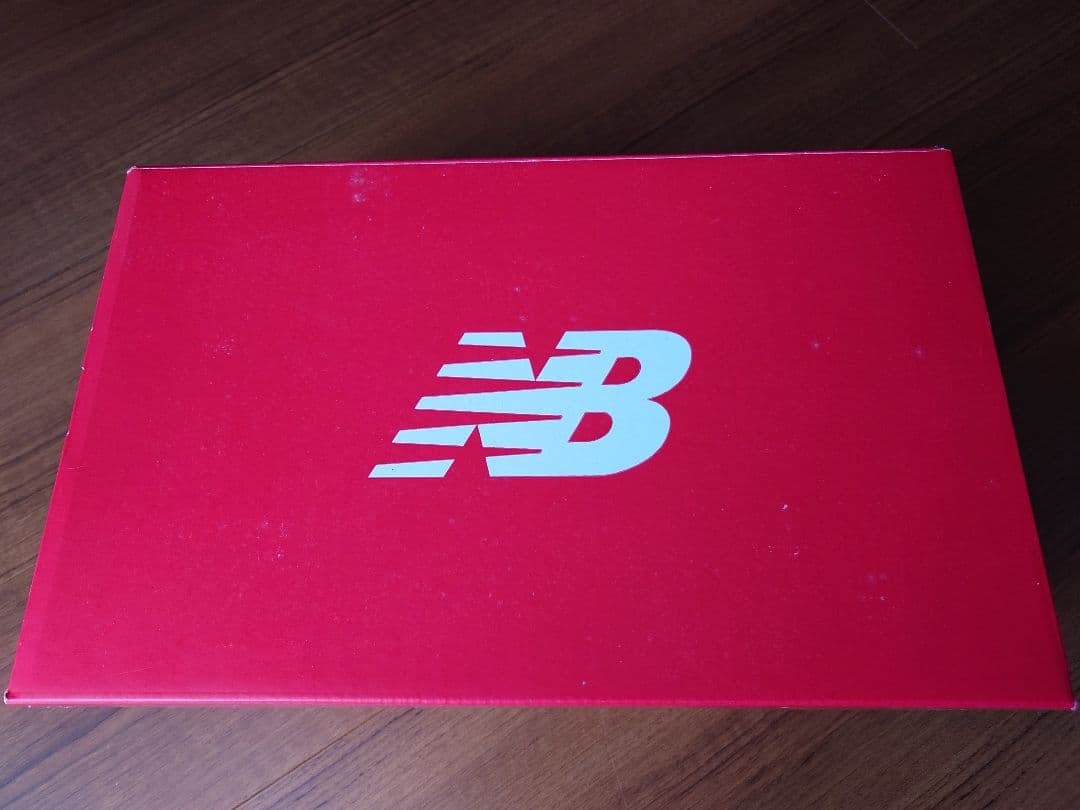 s*l様 新品☆ニューバランスゴルフ☆レディースゴルフシューズ☆23.5cm