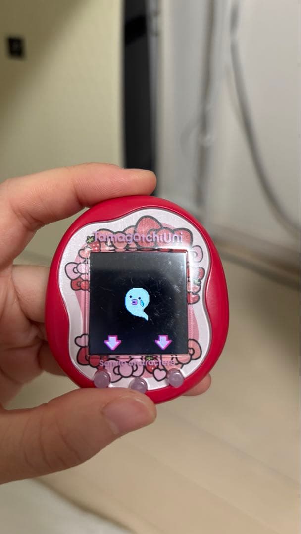 Tamagotchi Uni ハローキティデザイン　付属品付き