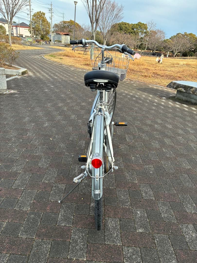 今月末まで。アルベルトロイヤル 27インチ、静岡県引取り希望 - メルカリ