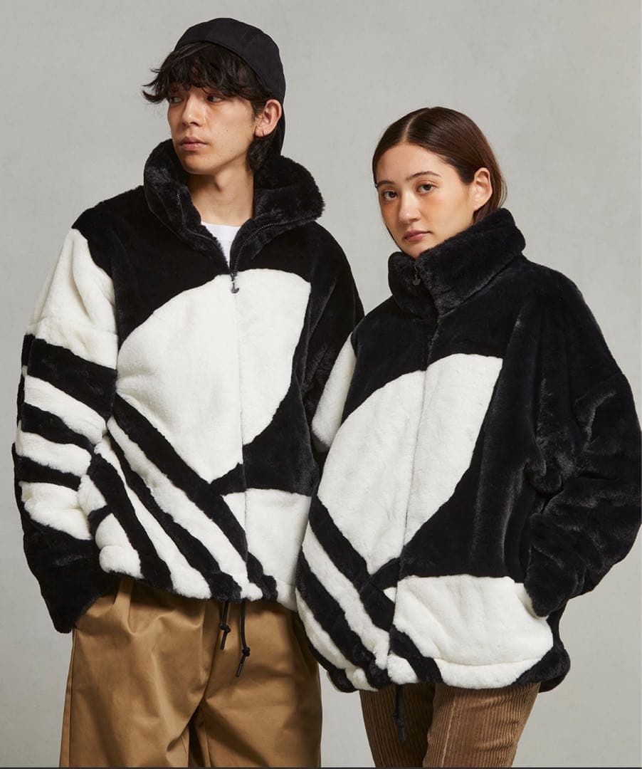 ファートラックジャケット / アディダスオリジナルス ブラック - メルカリ