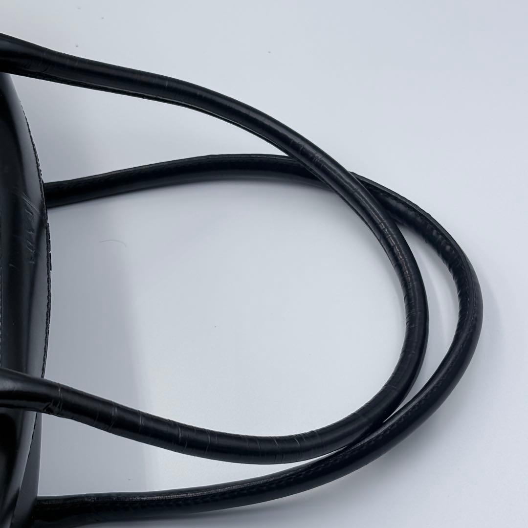 希少PRADAエナメルレザーミニボストンハンドバッグ美品ブラック南京錠