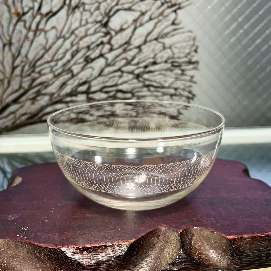 骨董 時代ガラス グラヴィール技法 薄張りガラス 碗型 ボウル ウラン