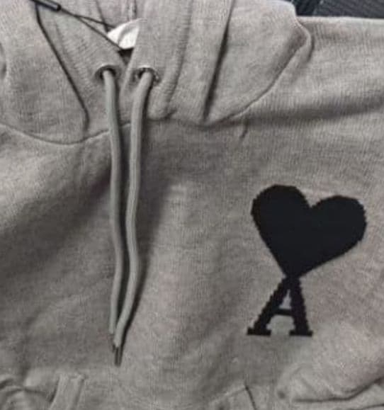 新品 アミパリス Amiparis ニット パーカー M22 - メルカリ