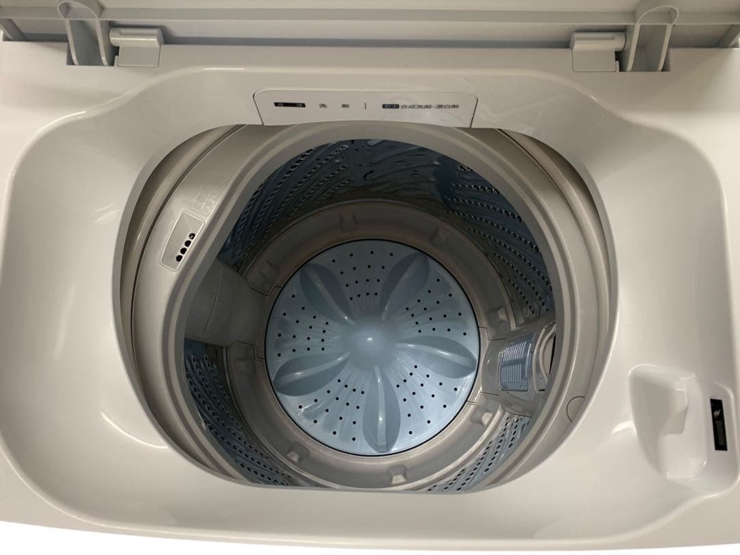 Hisense 全自動洗濯機　HW-55E2W 5.5K 2024年製 大阪限定