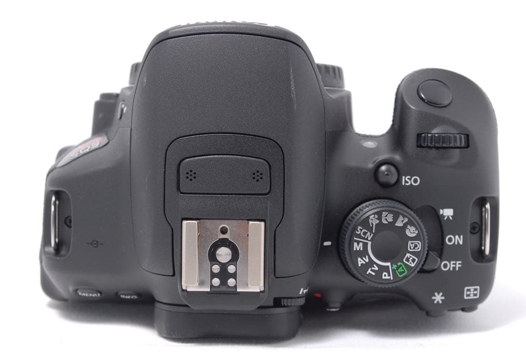 新品級✨ショット数1600回！Canon Kiss X7i スマホ転送もOK♪ - メルカリ