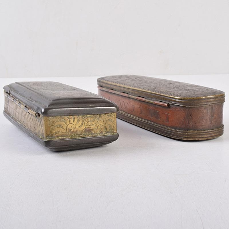 西洋アンティーク 十七世紀十八世紀 古銅 人物刻 嗅煙草入 2点 M R8980