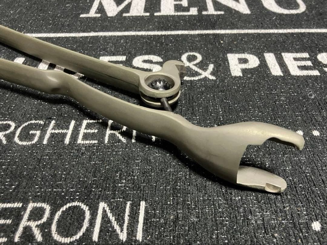 SAA用 スケルトン ストック 完全ジャンク 付属品無し