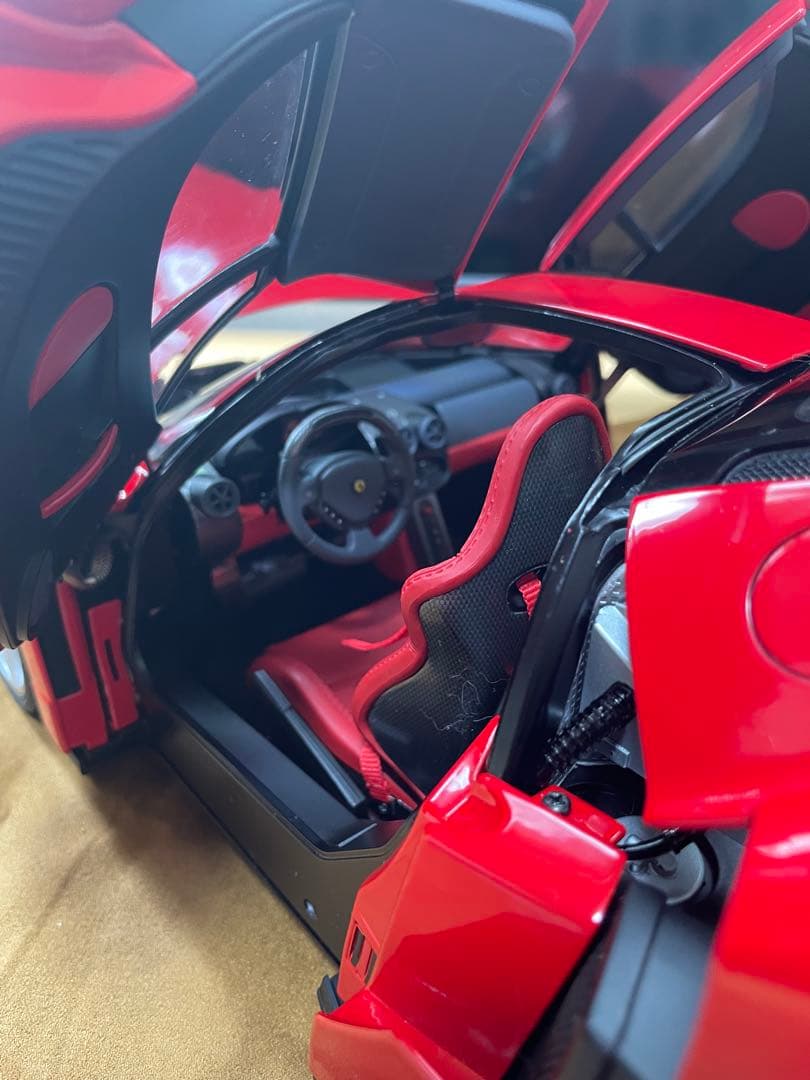 デアゴスティーニ　エンツォフェラーリ1/10スケールセット