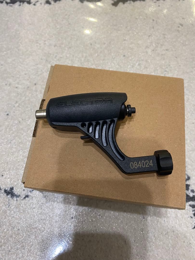 タトゥーマシンElectra Pop Pro ブラック 未使用品 - メルカリ