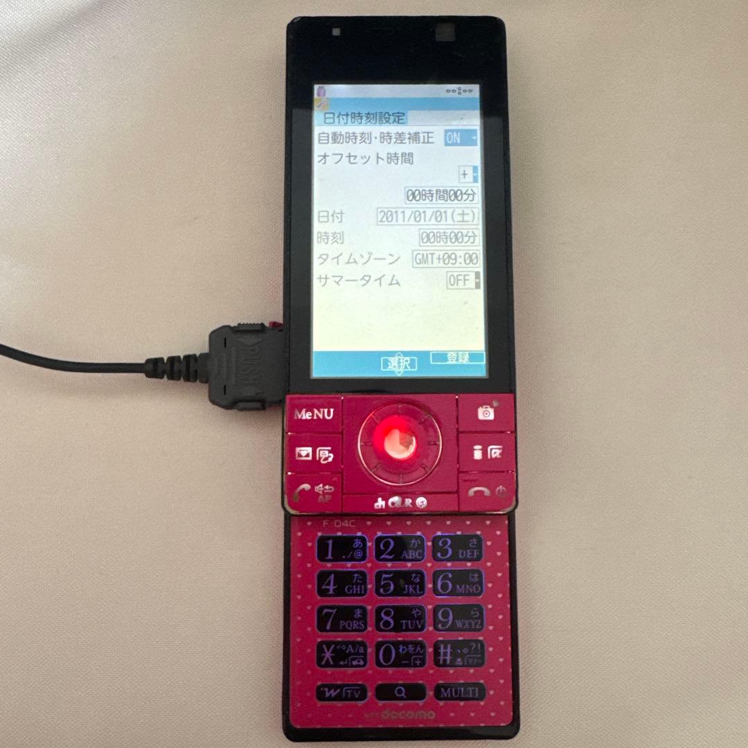 希少！美品 ガラケー docomo f-04c スライド セシル マクビー - メルカリ